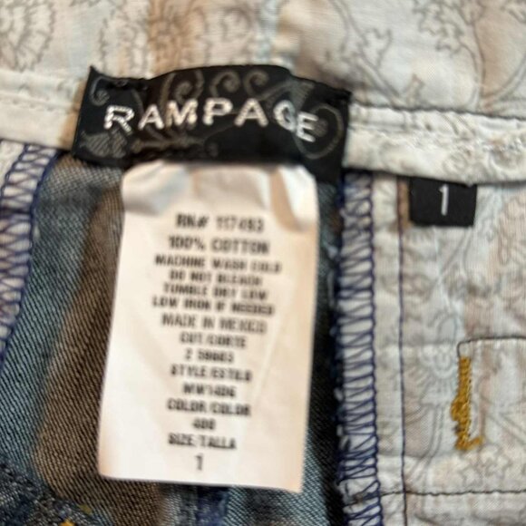 NWT Rampage Wide Leg Flare Jeans - Dark Blue Wash SIZE 1 - Picture 3 of 10